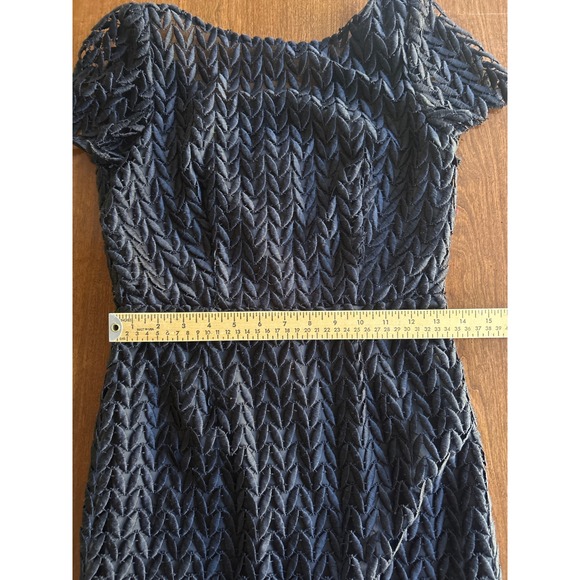 Kay Unger New York Black Lace Sheath Dress Midi Elegant Cocktail Sz 2 - Picture 9 of 10
